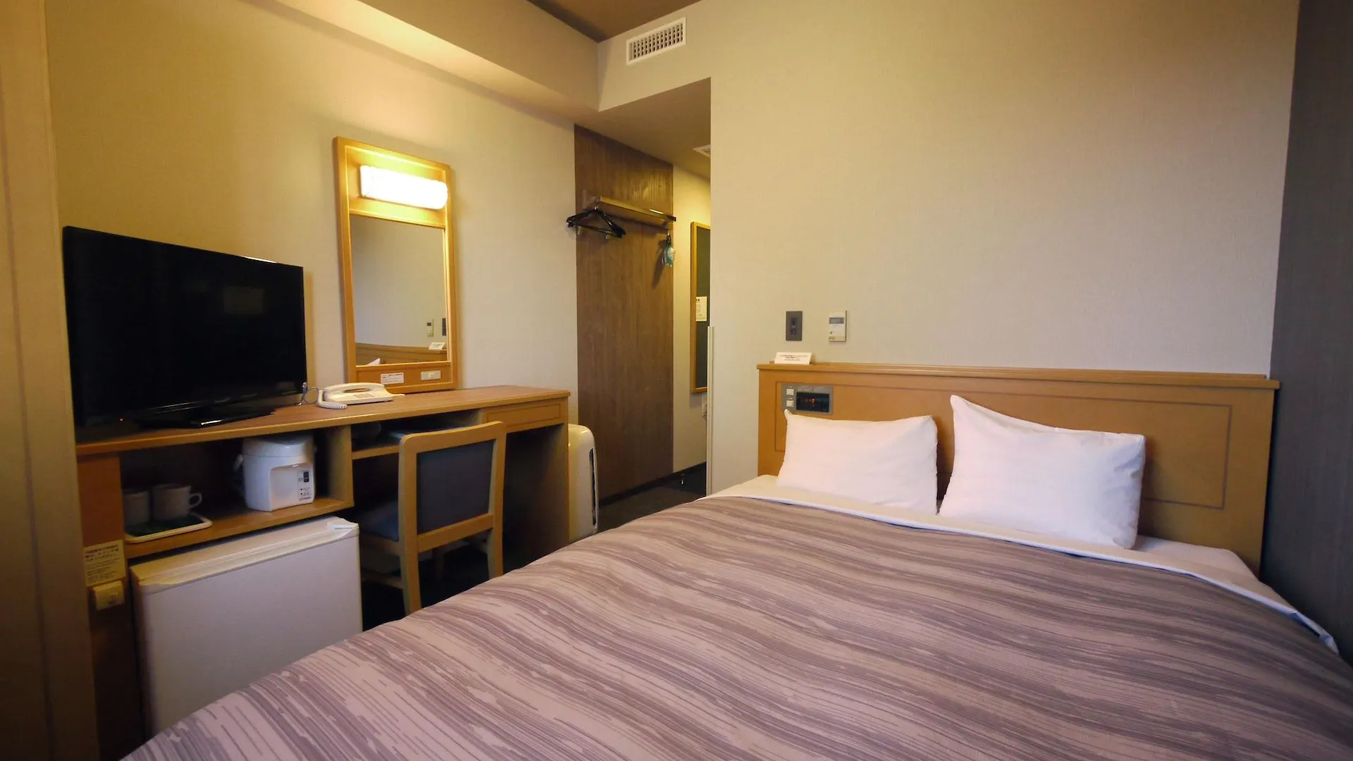 Hotel Route-Inn Sapporo Kitayojo